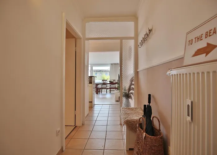 Haus Bergstrasse 35 02 *